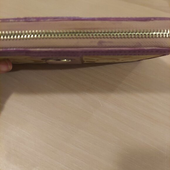 Coach Light Taupe & Lilac Card Bill ID coin Zip Around Accordion Wallet EUC - Picture 4 of 10